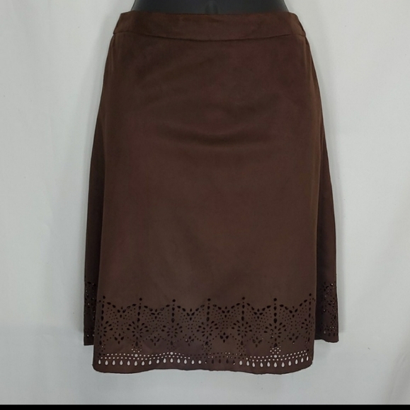 Vegan Suede Skirt NWT - Picture 9 of 10